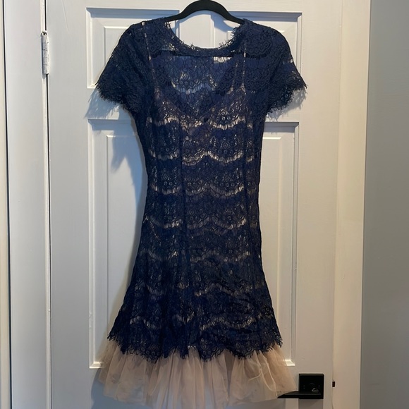 Modcloth Dress with blush bodice and Navy Lace Overlay - Picture 2 of 4